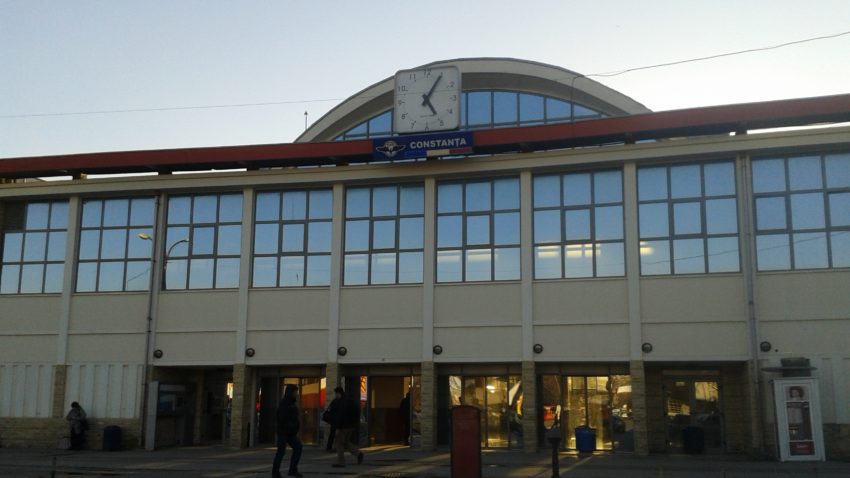 Ce mijloc de transport aleg dobrogenii spre alte destinații?