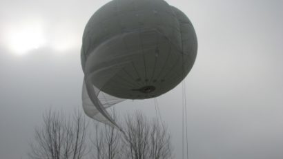Balon de supraveghere terestră realizat de specialiştii militari români