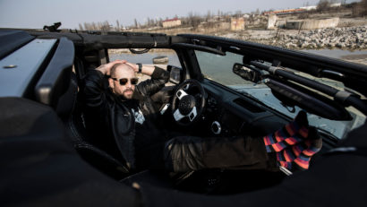 “Din studio” – CRBL lansează un nou single (video)