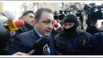 DNA explică ce caută numele preşedintelui şi al jurnalistului Rareş Bogdan în cazul Vanghelie