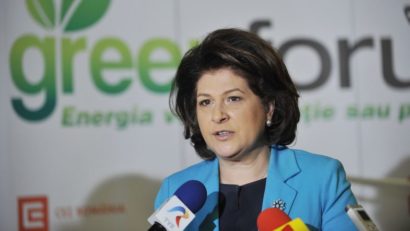 Rovana Plumb îl înlocuieşte pe Adrian Năstase