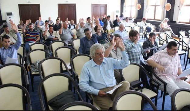 Şedinţă inutilă a Consiliului Judeţean Constanţa. Toate proiectele, retrase de pe ordinea de zi