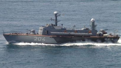 Navigaţia pe canalul Măcin, interzisă din cauza unor exerciţii militare