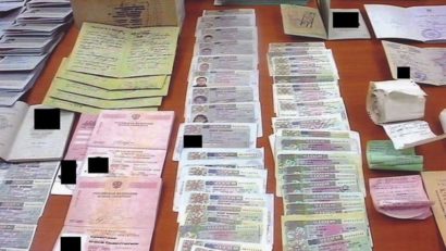 Falsificator de documente din Constanţa, reţinut de procurori