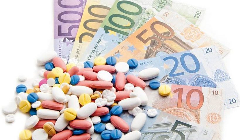 Cu o întârziere de ŞASE ANI, autorităţile verifică diminuarea preţului medicamentelor