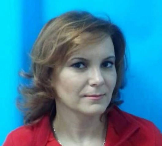 Părinţii medicului SMURD Laura Vizireanu au primit diploma de Cetăţean de Onoare pentru fiica lor dispărută