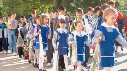 Locul III pe ţară la înscrierile în clasa pregătitoare ( AUDIO )