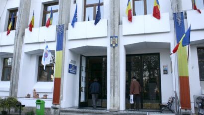 GREVĂ GENERALĂ, luna viitoare, în administraţia publică locală