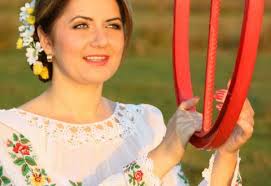 (AUDIO+FOTO)Roberta Crintea -Te-am ales din lumea toată
