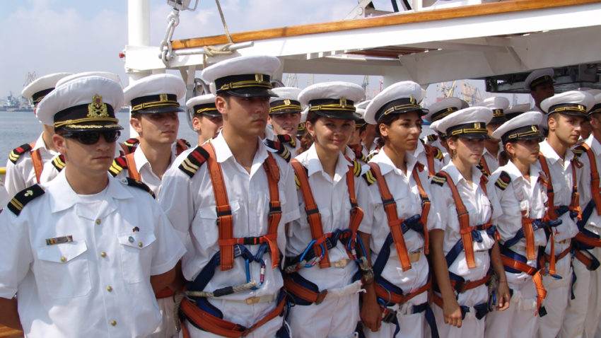 Târg educațional la Maritimo. Academia Navală “Mircea cel Bătrân” își prezintă oferta pentru liceeni
