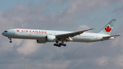 Incident aviatic: Cel puţin 20 de răniţi după ce un avion al Air Canada a ieşit de pe pistă