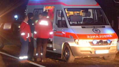 (UPDATE) ACCIDENT pe b-dul Mamaia, la Universitate. O tânără, lovită pe trecere