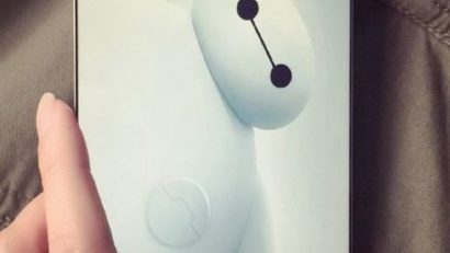 Un nou telefon Android cu ecran uriaș