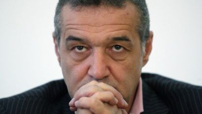 Gigi Becali mai stă, cel puțin până vineri, la Poarta Albă