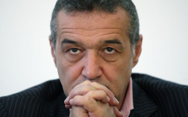Gigi Becali mai stă, cel puțin până vineri, la Poarta Albă
