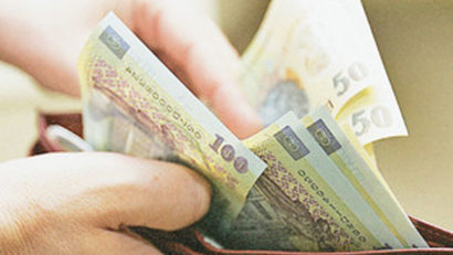 Elevi ameninţaţi că nu vor putea da BAC-ul dacă nu plătesc fondul şcolii