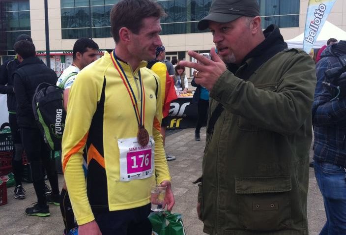 MARATONUL NISIPULUI: Cursa semimaraton, câştigată tot de un basarabean
