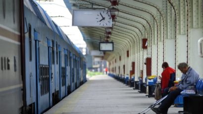 Angajaţii CFR se pregătesc de GREVĂ GENERALĂ
