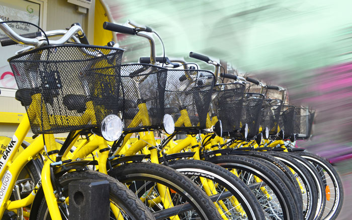 Se deschide centrul de închiriat biciclete. Cât costă un pedalat pe oră