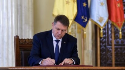 Peste 600 de cereri de graţiere se află pe masa preşedintelui Klaus Iohannis