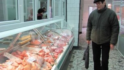 Aproape 10 tone de carne, produse lactate și pește, retrase de la vânzare din magazinele din Constanța