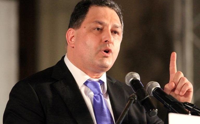 Percheziții la Primăria Sectorului 5 și la locuința lui Marian Vanghelie