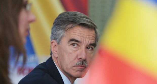 Românii mai au de aşteptat până să intre în SUA fără viză