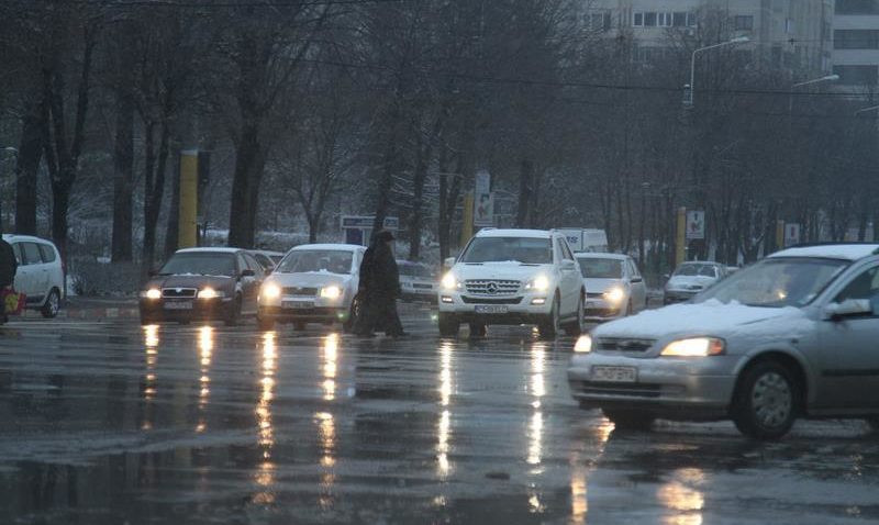 Vreme închisă, cu vânt şi precipitaţii mixte, miercuri, în Dobrogea