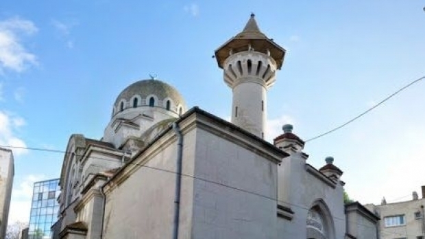 Musulmanii îşi aleg liderul spiritual