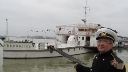 Nava cu zbaturi „Republica” ar putea fi exploatată turistic de Asociaţia „Ivan Patzaichin – Mila 23”