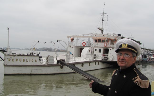 Nava cu zbaturi „Republica” ar putea fi exploatată turistic de Asociaţia „Ivan Patzaichin – Mila 23”