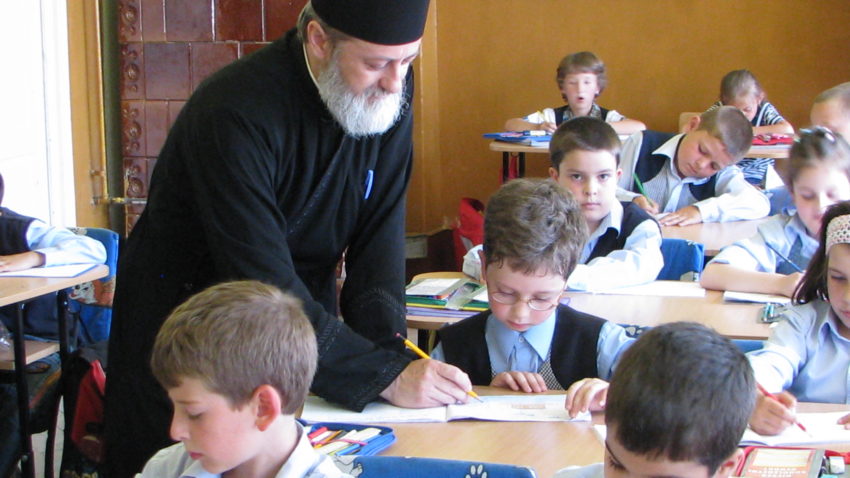 Prea puţini profesori de religie la Tulcea