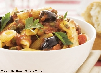 ORA MESEI: Penne puttanesca