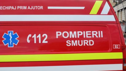 CONSTANȚA: Marinari salvaţi de pompierii militari, după ce au căzut în bazinul portului maritim