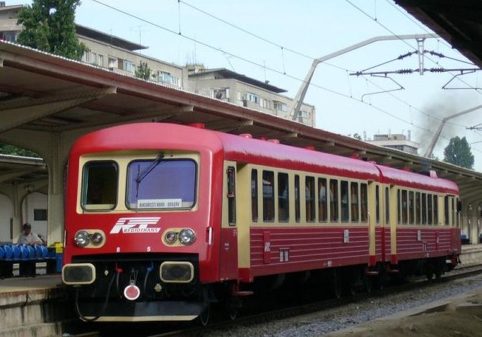 Trenurile de călători ale operatorului privat Regiotrans sunt suspendate
