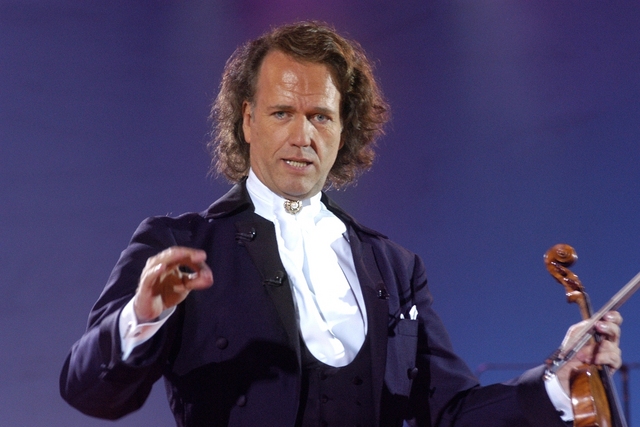 (VIDEO) Andre Rieu va concerta alături de Gheorghe Zamfir la Bucureşti