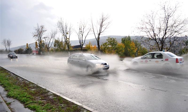 ATENȚE ȘOFERI: Probleme în trafic