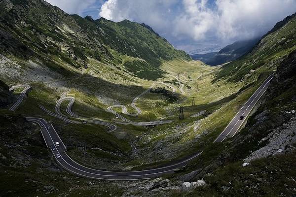 Cad stânci pe Transfăgărăşan!