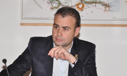 DNA a declanşat urmărirea penală în cazul ministrului Finanţelor, Darius VÂLCOV
