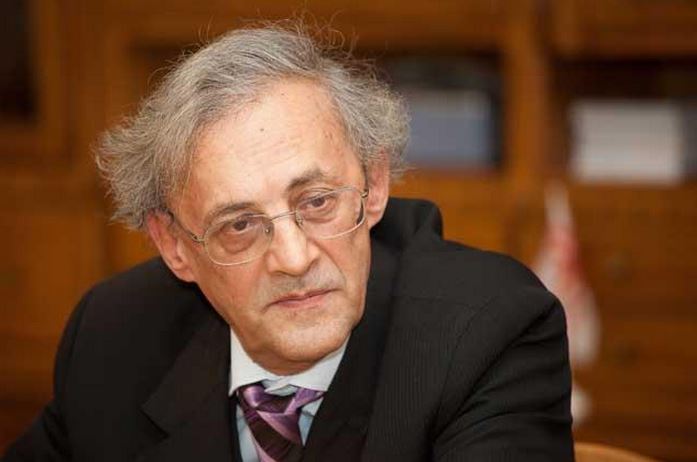 Preşedintele Colegiului Medicilor din România a demisionat