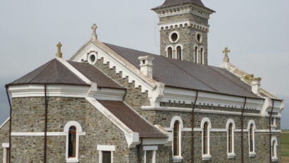 Liturghie la mănăstirea Colilia