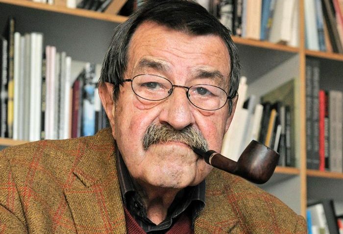 Günter Grass, laureat al Premiului Nobel pentru Literatură, a încetat din viaţă