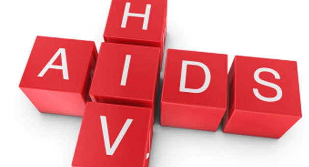 Liceenii constănţeni pun întrebări despre prevenirea infecţiei cu HIV