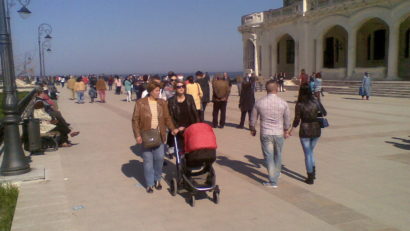 (FOTO) Faleza de la Cazino, mai animată ca niciodată, de Paşte