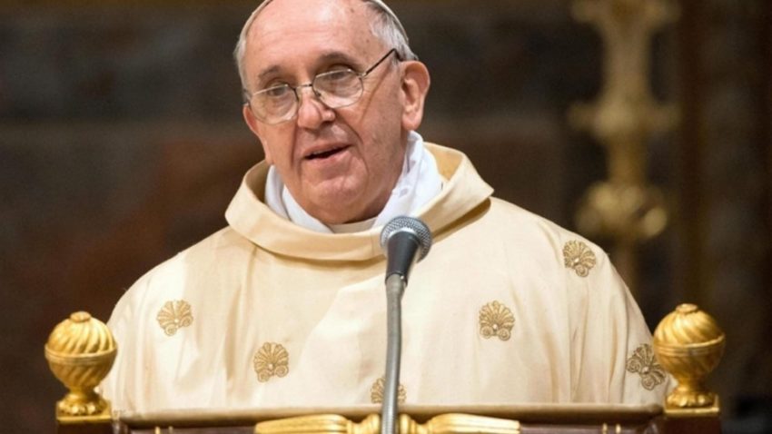 Weekend plin de sărbători religioase: Paştele pentru catolici, evreii sărbătoresc Pesach, iar ortodocşii, Floriile