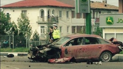 Accident MORTAL la Ovidiu. O tânără a murit, după ce s-a răsturnat cu maşina