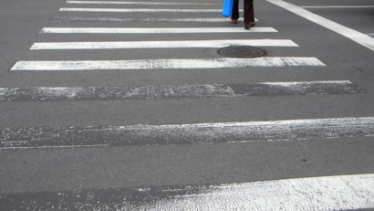Femeie accidentată pe strada Portiţei