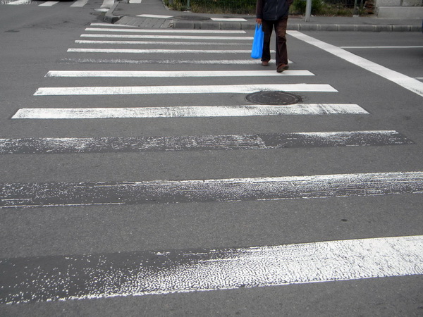 Femeie accidentată pe strada Portiţei