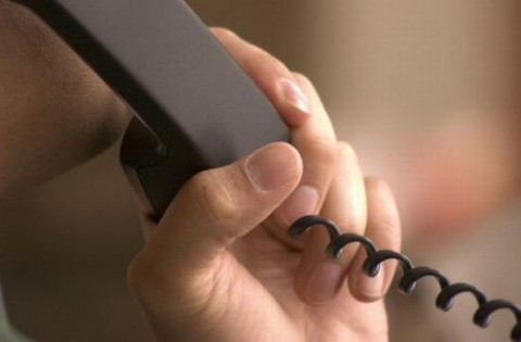 INCREDIBIL. O tânără de 18 ani a încercat să înșele prin metoda ACCIDENTUL un fost polițist!