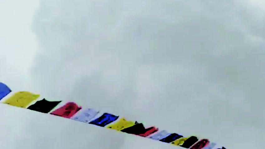 VIDEO: Cum este să fii îngropat de viu. Mărturie de pe Everest, după cutremurul din Nepal